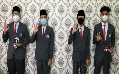Tim Robotik SIswa MAN 3 Palembang Ikut Kompetisi Technocorner UGM 2021